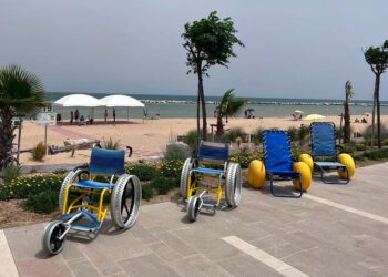 A San Salvo Marina riparte il servizio “Mare senza barriere”