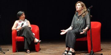 Francesca Reggiani tra realtà, reality e imitazioni: «Cristina D’Avena mi ha tolto il saluto»