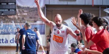 Esplode di gioia la Vasto Basket: conquistata la Serie B! Termoli sconfitta in gara 3