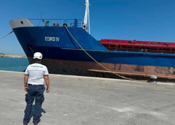 Misure di sicurezza carenti: nave tanzanese detenuta al porto di Vasto