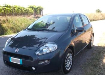 A Vasto per visite mediche, non ritrovano l’auto: rubata una Fiat Punto