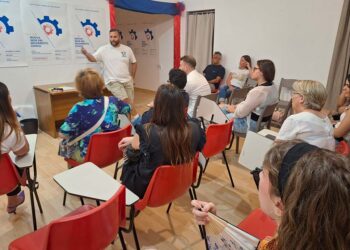 È nata Radio Cupello Aut, la web radio di Officina Cupello: «Qui idee, talenti, proposte e proteste»