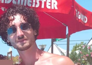 «Grazie al bagnino Lorenzo per il salvataggio di un bambino in pericolo all’Aqualand»