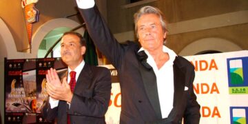 Scomparsa di Alain Delon, nel 2005 ospite di spicco del Vasto Film Festival