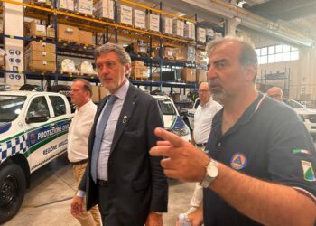 Incendi, 9 nuovi mezzi consegnati ad associazioni e comuni delle aree interne