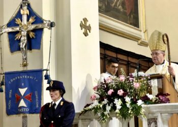 San Michele, l’appello di mons. Forte contro le guerre: «Ucraina e Terra Santa, una pace di dignità»