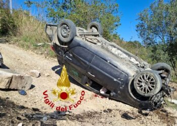 Auto si ribalta in contrada San Gregorio, muore 77enne