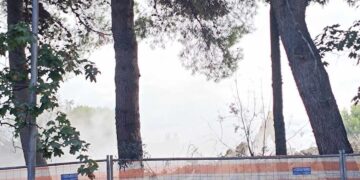 Demolizione “Paolucci”, «Si adottino sistemi per evitare la dispersione delle polveri»