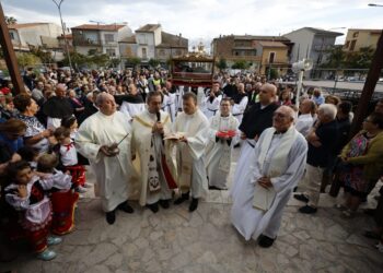 Riapre il santuario del Beato Angelo: ieri la processione, oggi la celebrazione con mons. Forte