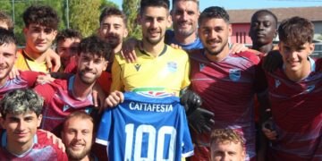 Capitan Cattafesta a un passo dalle 100 presenze con il San Salvo: omaggiato da compagni e dirigenti