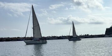 Scuola all’aperto: per gli alunni della “Martella” corsi di vela sulle barche del Circolo nautico