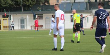 Stivaletta è l’anima della Virtus Cupello: pari prezioso in inferiorità numerica contro il Celano