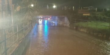Bomba d’acqua a Torino di Sangro, allagamenti. Turisti francesi soccorsi in un sottopasso