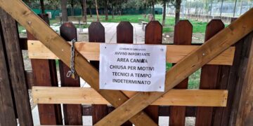 A San Salvo l’area canina chiude per l’eccessiva puzza, non riaprirà. «Individuati altri due siti»