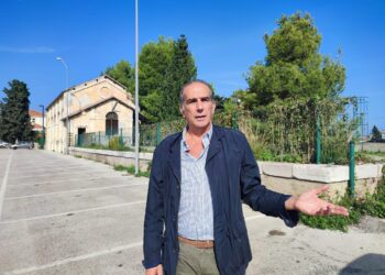 La “strada degli incidenti” inadeguata a collegare il nuovo ospedale. Ecco le alternative