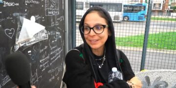 Terminal, rimangono le pensiline bucate: viaggiatori sotto la pioggia