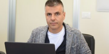 Prospero: «Menna non dia lezioni morali, pensi al suo cospicuo stipendio. Ha sete di potere»