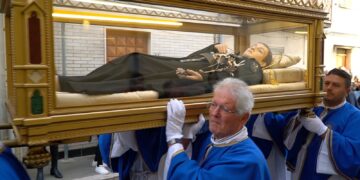 Il Vastese accoglie le spoglie di San Gabriele: ieri l’arrivo a Gissi. Da mercoledì l’urna a Furci