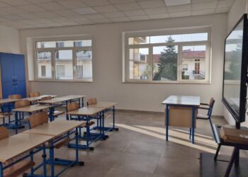 Inaugurata la nuova scuola di via Ripalta, sul tetto impianto fotovoltaico da 11,2 KW
