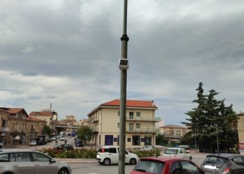 Arrivano i “nasi elettronici”: sensori per monitorare l’aria e app per le segnalazioni