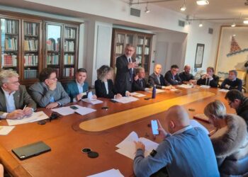 Trasporto pubblico locale, l’opposizione regionale propone biglietto unico a 1.40 euro