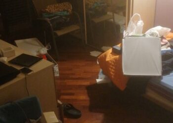 L’ondata di furti non si ferma: rubati soldi e vestiti. Ladri entrano nelle case all’ora di cena