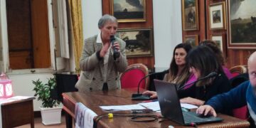 Guarire dal tumore al seno, le testimonianze: «Coraggio e determinazione, tutto cambia»