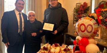 I 100 anni di Elisabetta Vernitti: «Ci vediamo il prossimo anno»