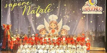 “L’inconfondibile sapore del Natale”, la recita dei bambini della scuola dell’Infanzia “Il Girotondo”