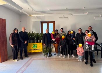 Scerni, il Comune dona piante di corbezzolo ai nuovi nati