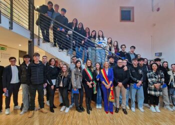 La Costituzione per i 18enni di San Salvo, «Non insieme di regole, ma bussola etica»