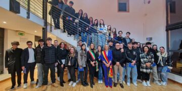 La Costituzione per i 18enni di San Salvo, «Non insieme di regole, ma bussola etica»