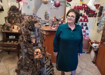 Nella bottega di Nunzia è sempre Natale: da San Gregorio Armeno a Vasto il presepe è un’arte