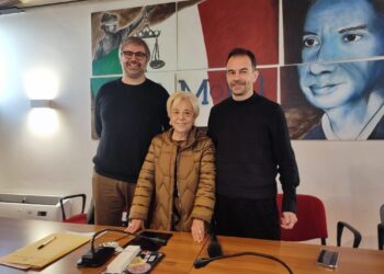 Pd, Lembo confermato segretario. Dal congresso forti richieste di rinnovamento | Video