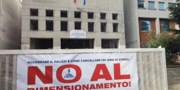 «No all’accorpamento», domani la protesta del “Palizzi”: «Sostenete la nostra battaglia»