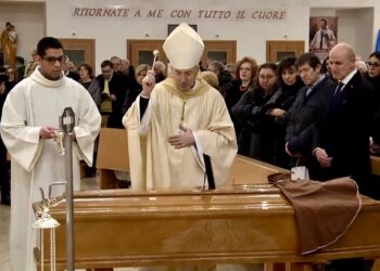 Vasto saluta Angela Poli Molino: una folla commossa nella chiesa di San Giovanni Bosco