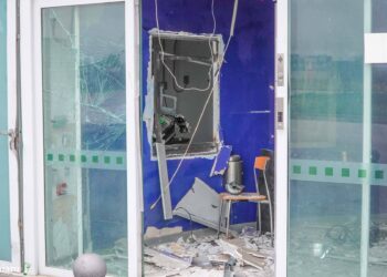 Un altro assalto al bancomat: fatto esplodere lo sportello della zona industriale di San Salvo. Danni all’infermeria Pilkington