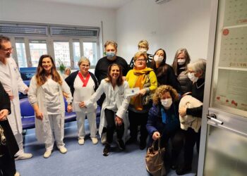 Nuovi arredi e la “Campanella del sollievo” per l’Oncologia di Vasto: la donazione de La Conchiglia