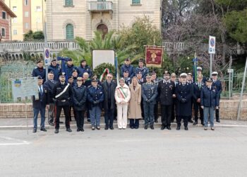 Corona d’alloro per gli internati di Istonio Marina e film per gli studenti: il Giorno della Memoria