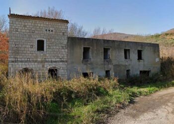 Furti di attrezzi agricoli, in un casolare a Dogliola rinvenuta la refurtiva di tre colpi