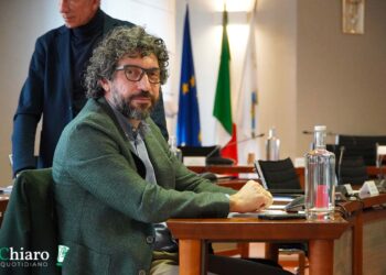 San Salvo, maggioranza “a corrente alternata”: il bilancio passa ma “non piace” a 9 consiglieri su 17