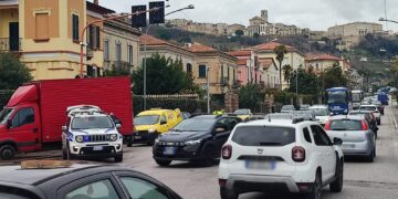 Tamponamento a Vasto Marina, lunghe code su SS16 e SP Istonia