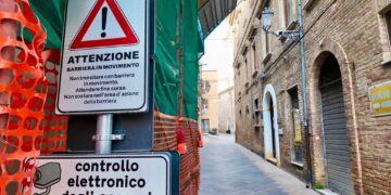 Ztl e multe, Fratelli d’Italia presenta interpellanza al sindaco: «Si corregga la situazione»