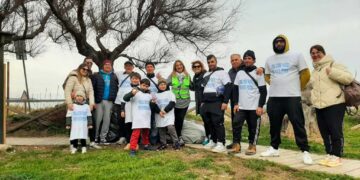 “Pescatori per Punta Penna”: boe, ingombranti e rifiuti raccolti dai volontari