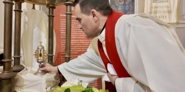 A Santa Maria Maggiore inizia il pellegrinaggio dell’ampolla di San Tommaso