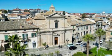 Nella chiesa dell’Addolorata tutto è storia: l’arte e il mistero della tomba del marchese