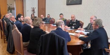 Prefettura, stop alle persone moleste nei luoghi della movida: scatterà il divieto