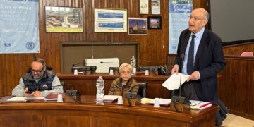 Consiglio comunale, Menna: «Regione chiuderà l’ufficio agricolo nel 2031. Facciamo una battaglia per il no»