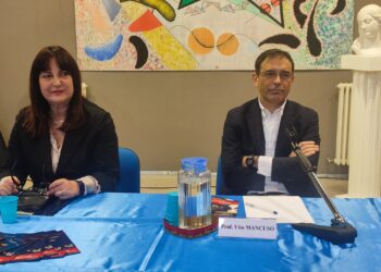 Giornate umanistiche, Mancuso cattura l’attenzione di studenti e pubblico