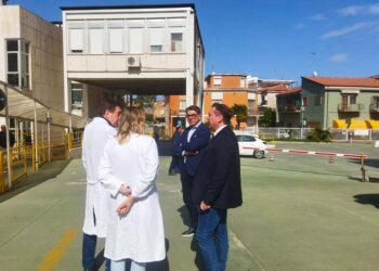 Palmieri visita il “San Pio”, «Reparti hanno bisogno di riqualificazione urgente»